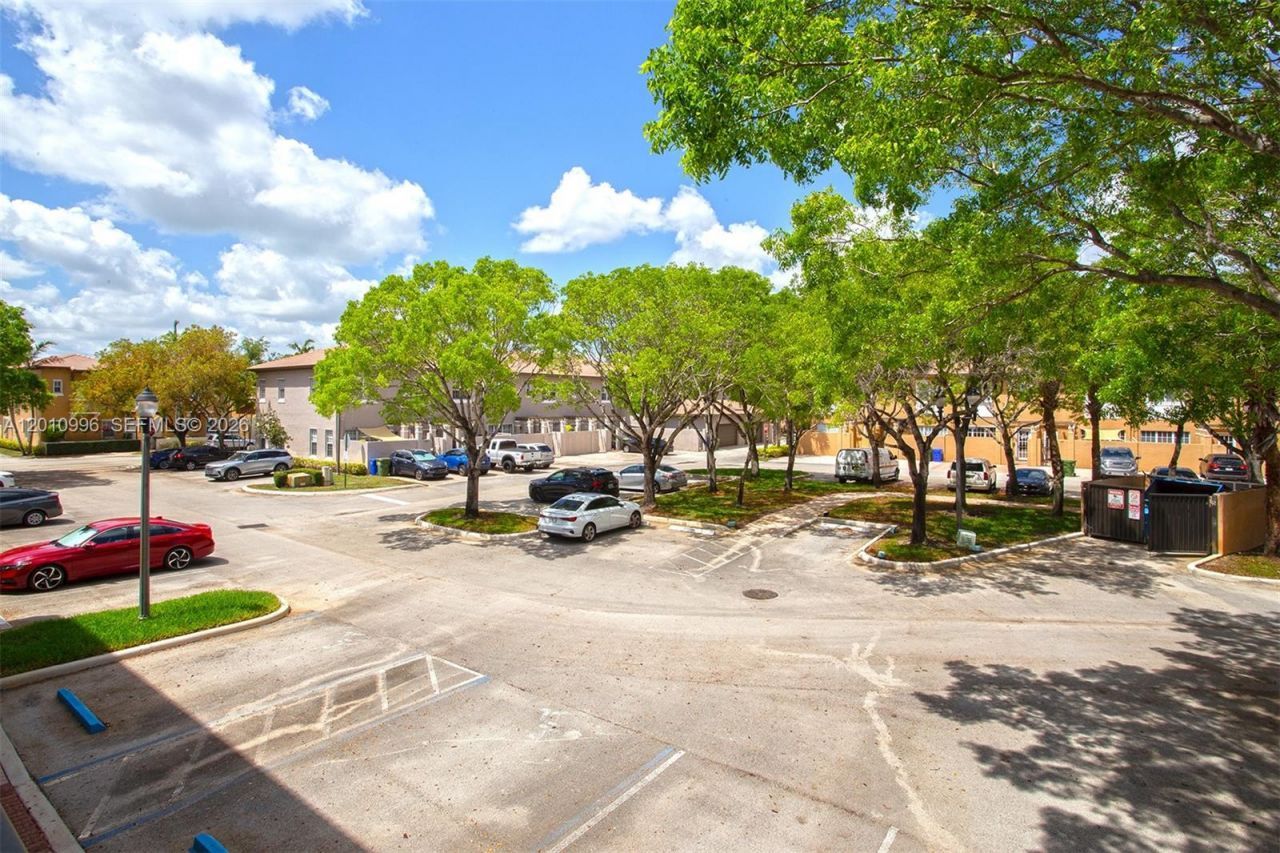454 SW 147th Ave, Unit 4601, Pembroke Pines, FL 33027 Photo