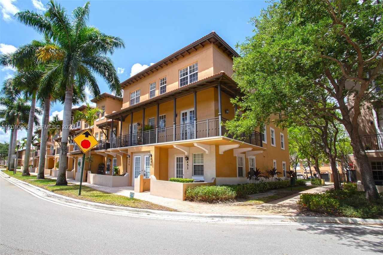 454 SW 147th Ave, Unit 4601, Pembroke Pines, FL 33027 Photo