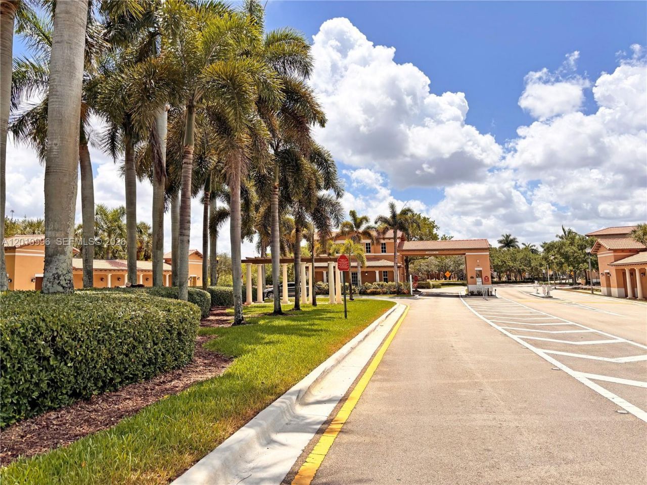 454 SW 147th Ave, Unit 4601, Pembroke Pines, FL 33027 Photo