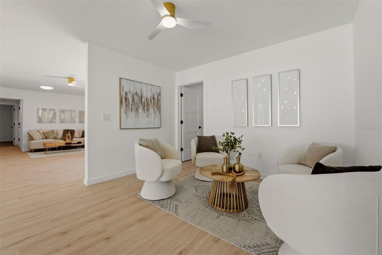 3692 Glen Oaks Manor Drive, Sarasota, FL 34232 Photo