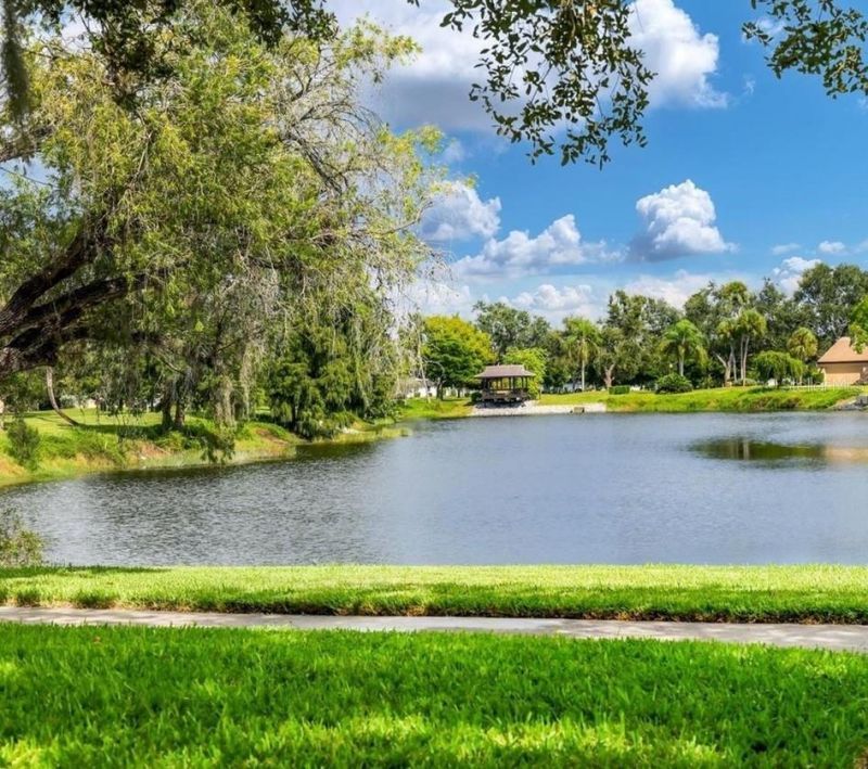 3692 Glen Oaks Manor Drive, Sarasota, FL 34232 Photo
