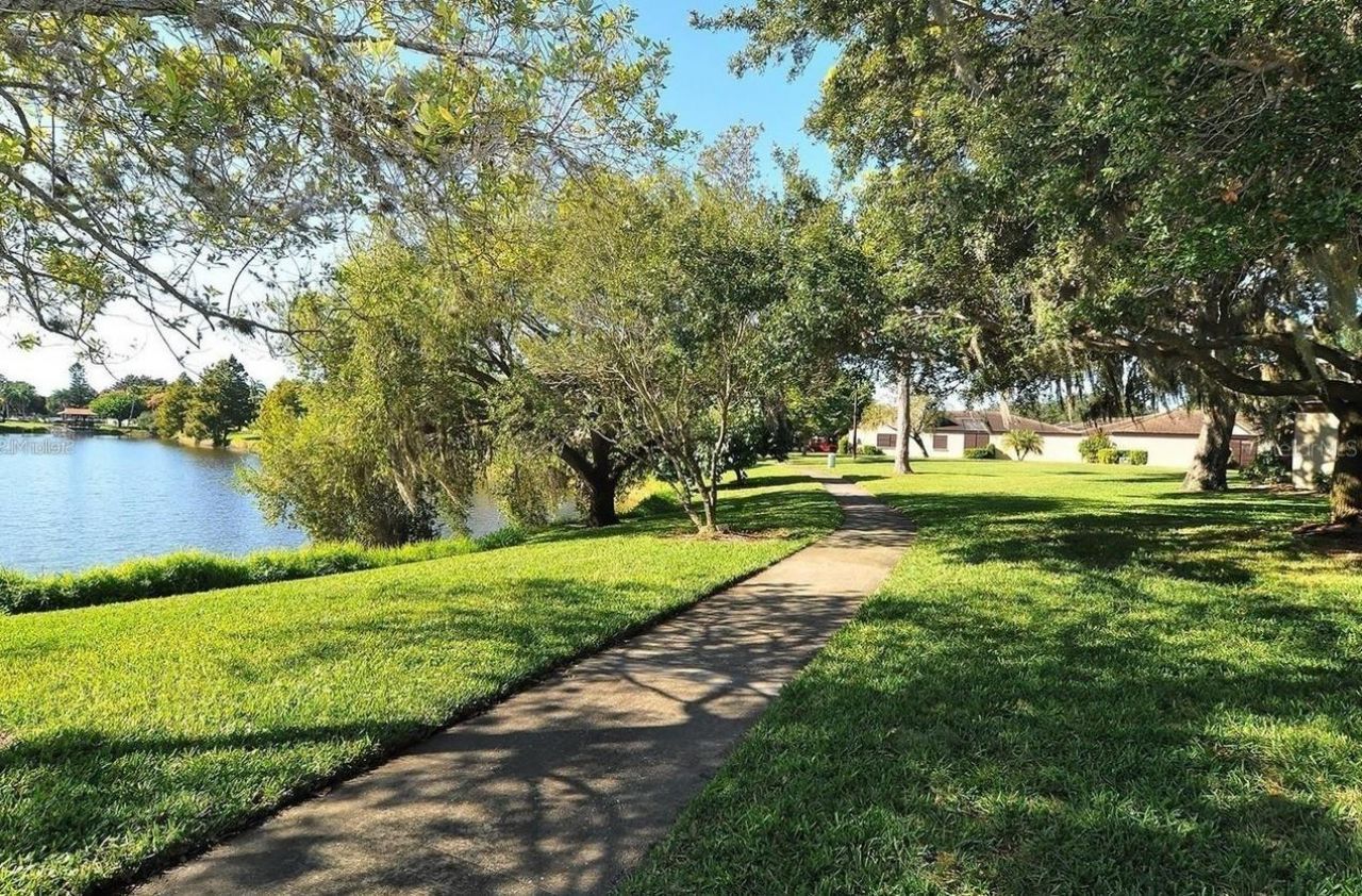 3692 Glen Oaks Manor Drive, Sarasota, FL 34232 Photo