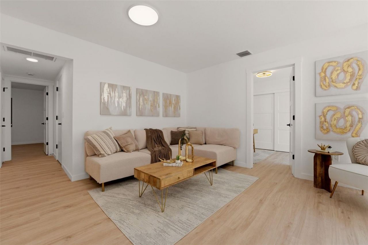 3692 Glen Oaks Manor Drive, Sarasota, FL 34232 Photo