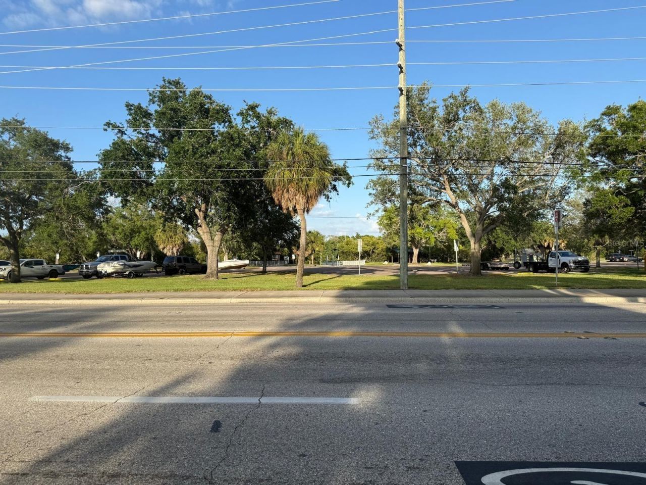 3733 6th Street S, Saint Petersburg, FL 33705 Photo