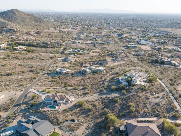 000xx N 92ND Avenue, Peoria, AZ 85383