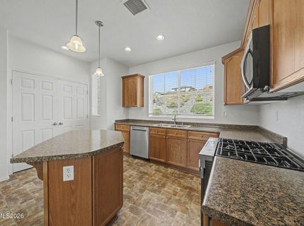 3102 Sterling Ridge Circle, Sparks, NV 89431 Photo