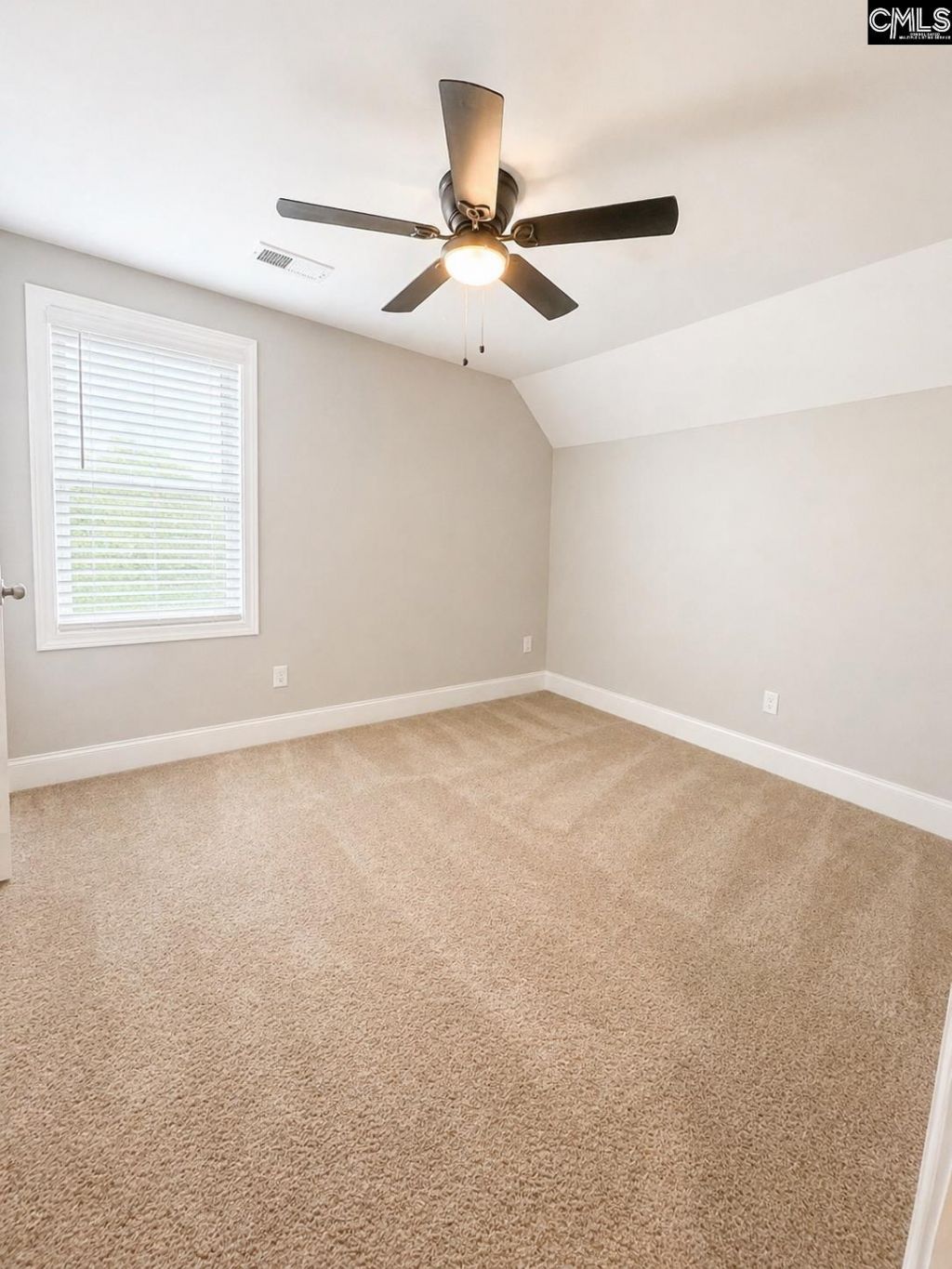 183 Cedar Chase Lane Photo 14