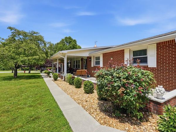 418 Kenway St, Cookeville, TN 38501
