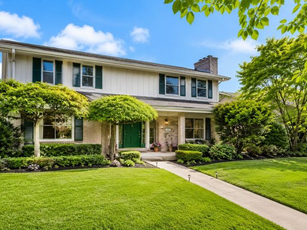3212 Burr Oaks Drive, Joliet, IL 60431