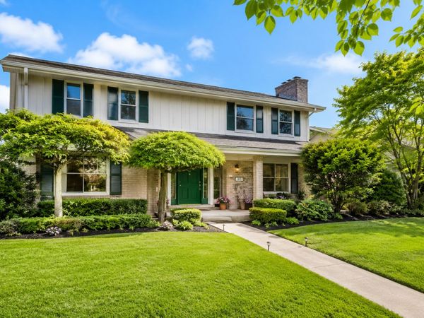 3212 Burr Oaks Drive, Joliet, IL 60431