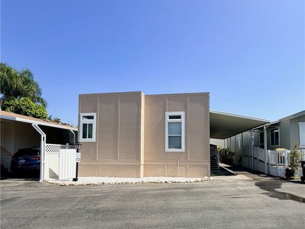 4 Katy, San Fernando, CA 91345