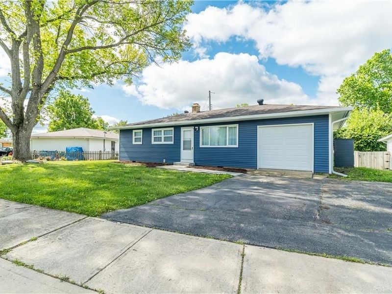 934 Carole Street, Miamisburg, OH 45342 Photo 2