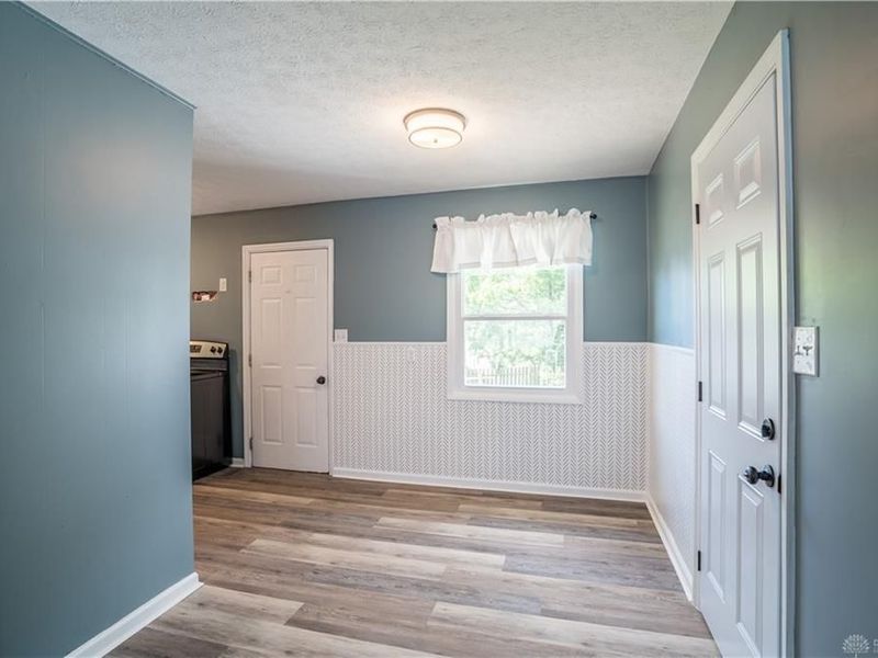 934 Carole Street, Miamisburg, OH 45342 Photo 7