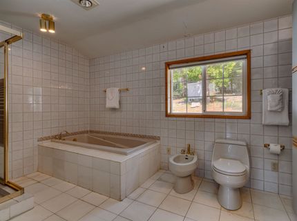 6023 North Lake Boulevard, Carnelian Bay, CA 96140 Photo