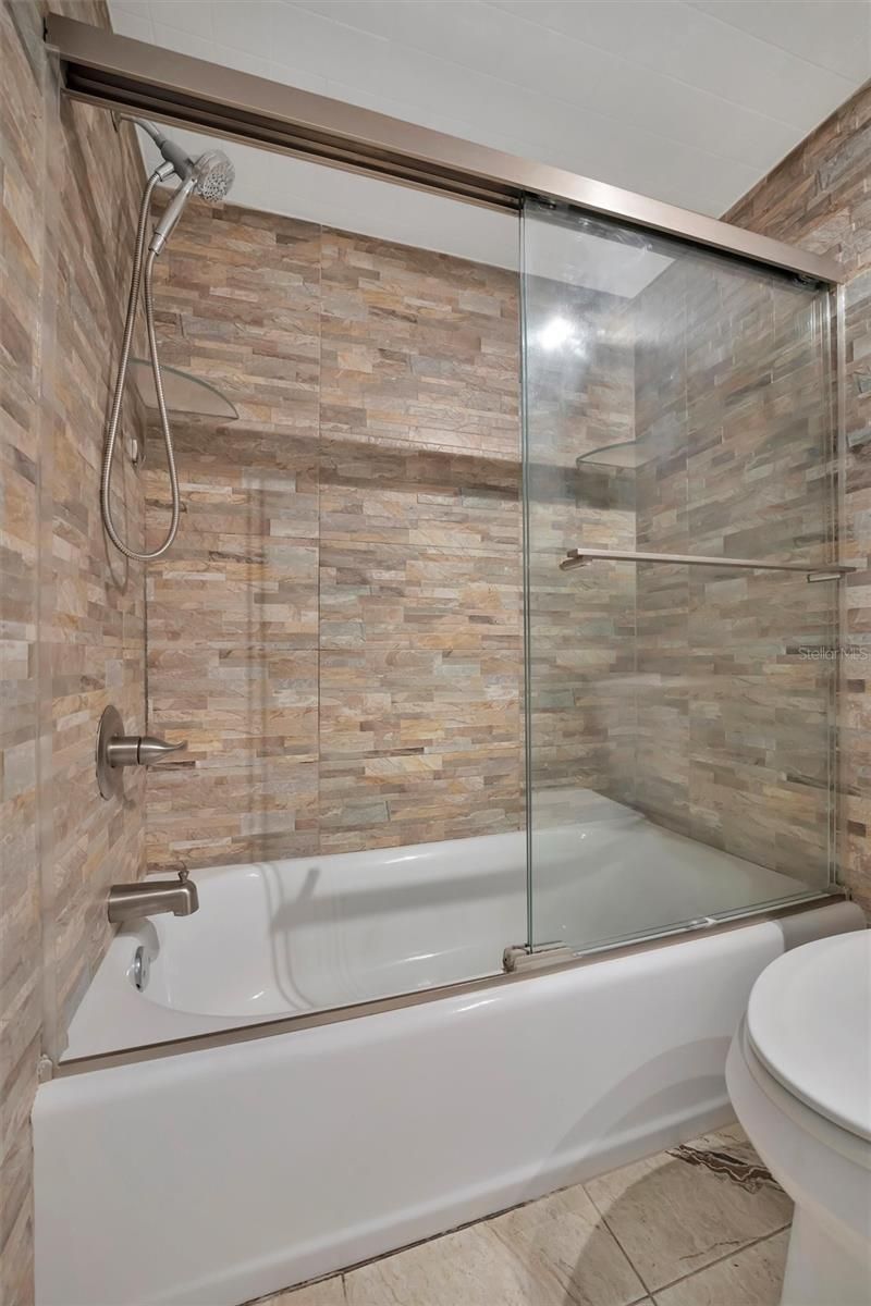 5800 Hollywood Boulevard, Unit 115, Sarasota, FL 34231 Photo