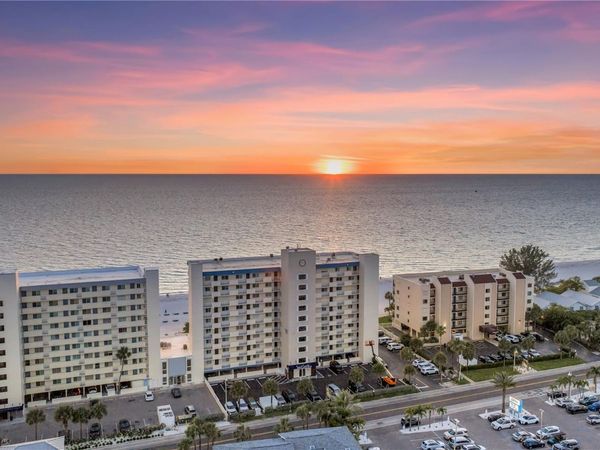 20002 GULF BOULEVARD , Unit 2705, INDIAN SHORES, FL 33785