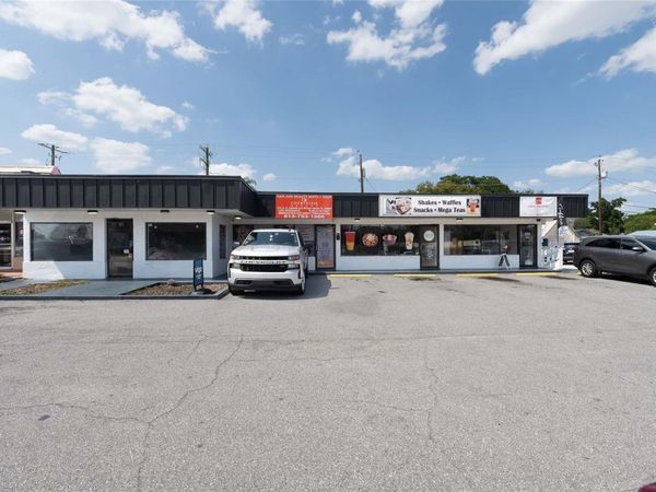 211 E CENTRAL AVENUE , WINTER HAVEN, FL 33880