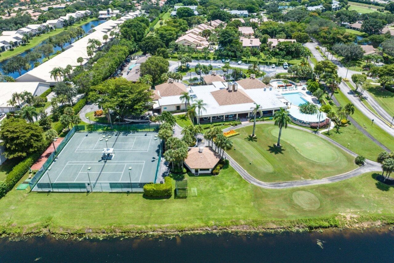 5692 Willow Creek Lane, Delray Beach, FL 33484 Photo