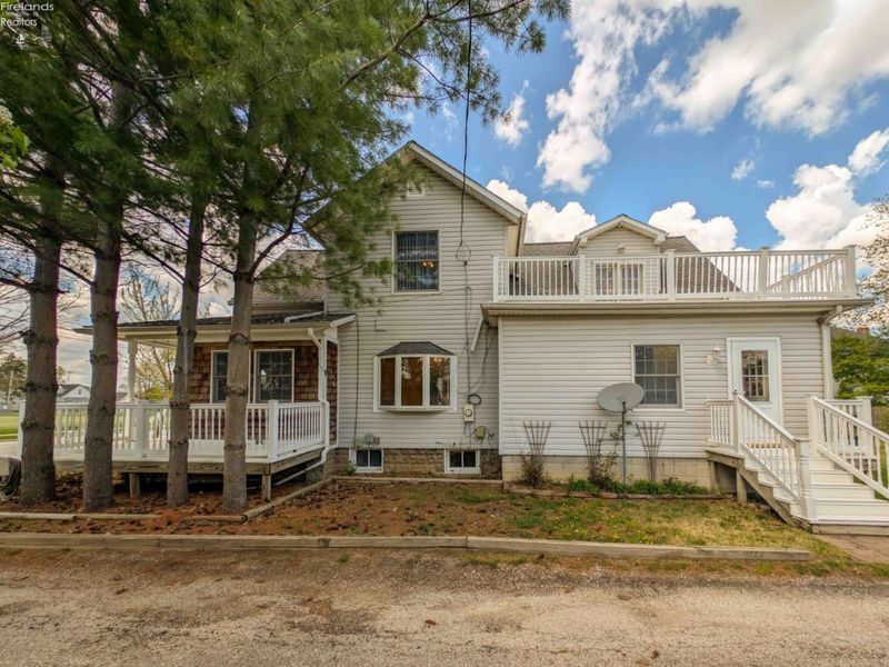 336 N Church Street, Oak Harbor, OH 43449 Photo 2
