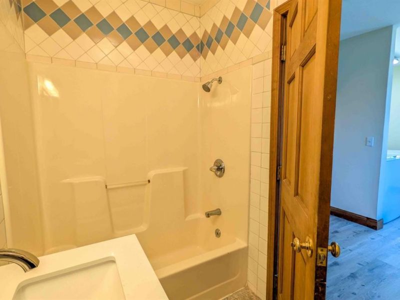 336 N Church Street, Oak Harbor, OH 43449 Photo 27