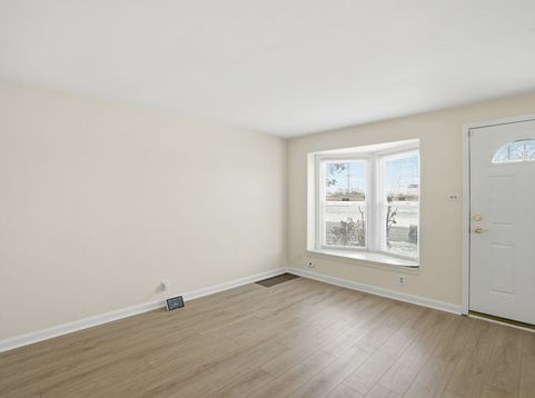 Main Photo