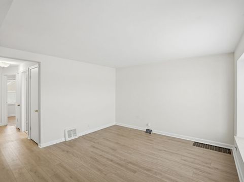 Main Photo