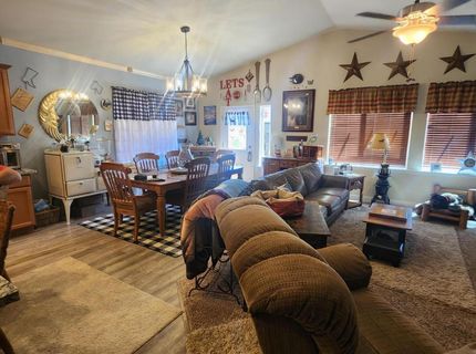 135 Cambridge Drive, Dayton, NV 89403 Photo