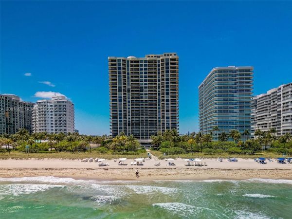 9999 Collins Ave, Unit 6J, Bal Harbour, FL 33154