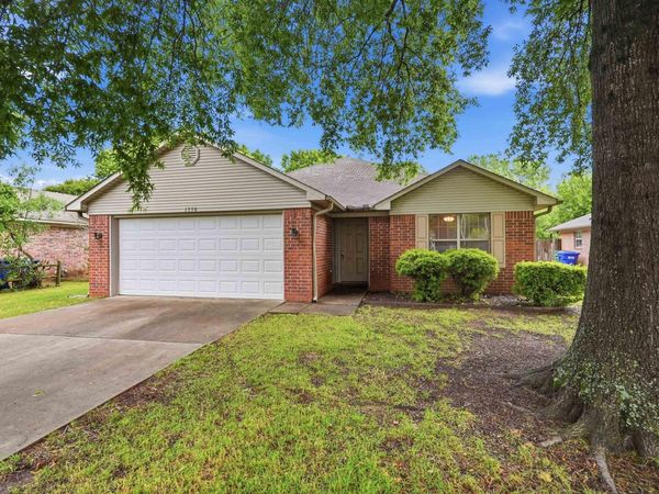 1770 Monaco Dr , Conway, AR 72034