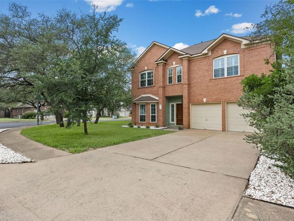 8610 Axis DR, Austin, TX 78749