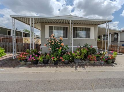 8214 Tiki Ln, Sacramento, CA 95828 Photo