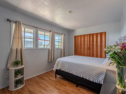 8214 Tiki Ln, Sacramento, CA 95828 Photo