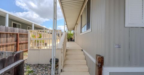 8214 Tiki Ln, Sacramento, CA 95828 Photo