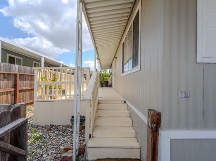 8214 Tiki Ln, Sacramento, CA 95828 Photo