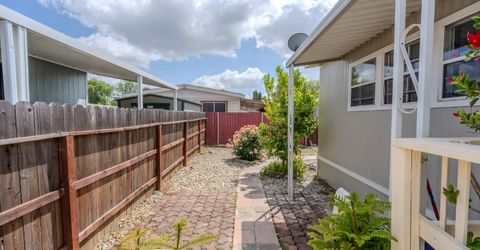 8214 Tiki Ln, Sacramento, CA 95828 Photo