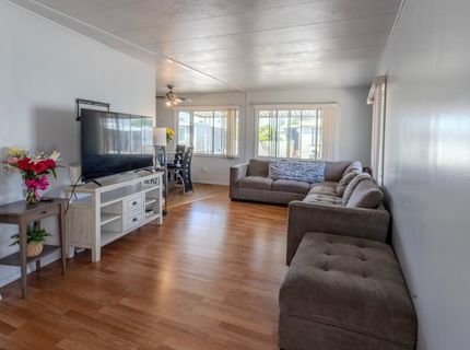 8214 Tiki Ln, Sacramento, CA 95828 Photo