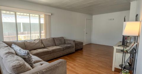 8214 Tiki Ln, Sacramento, CA 95828 Photo