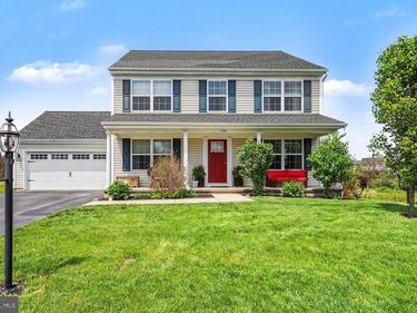 130 OLD STONE WAY, YORK, PA 17406