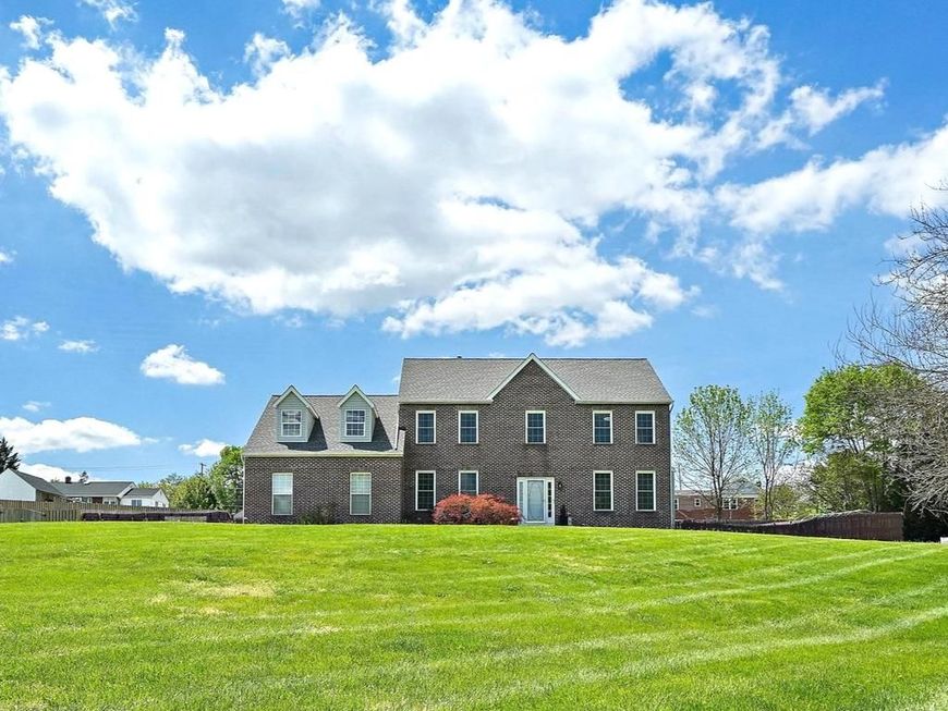 23816 Echo Creek Court, Gaithersburg, MD 20882 Main Photo