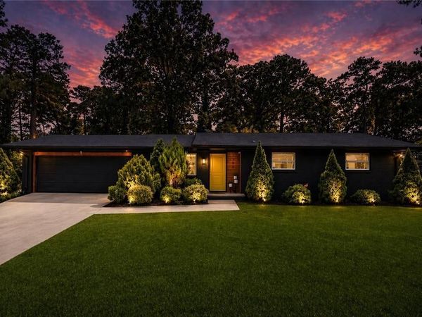 1746 Camperdown Circle, Decatur, GA 30035