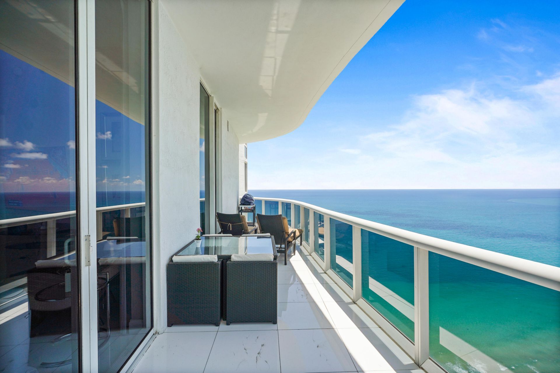 15901 Collins Avenue, Unit 3902, Sunny Isles Beach, FL 33160 Photo