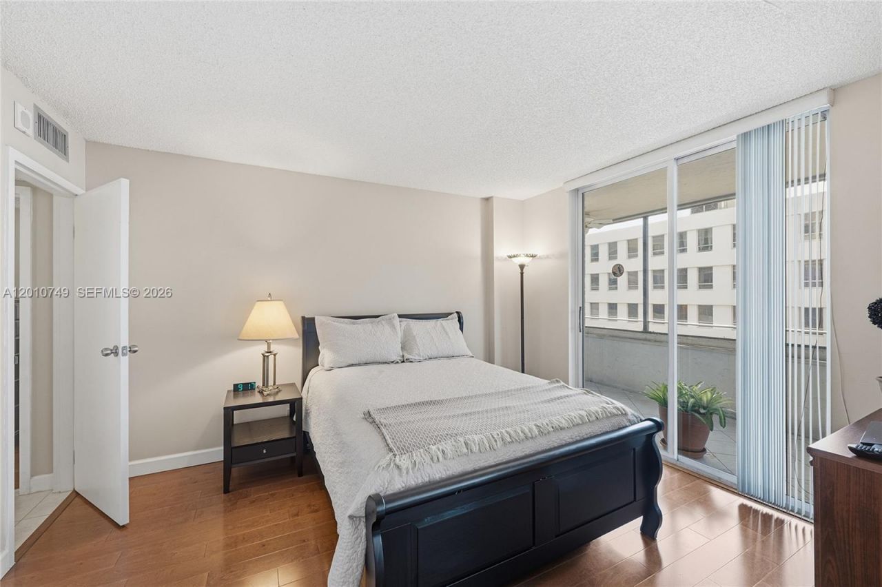 1160 N Federal Hwy, Unit 822, Fort Lauderdale, FL 33304 Photo