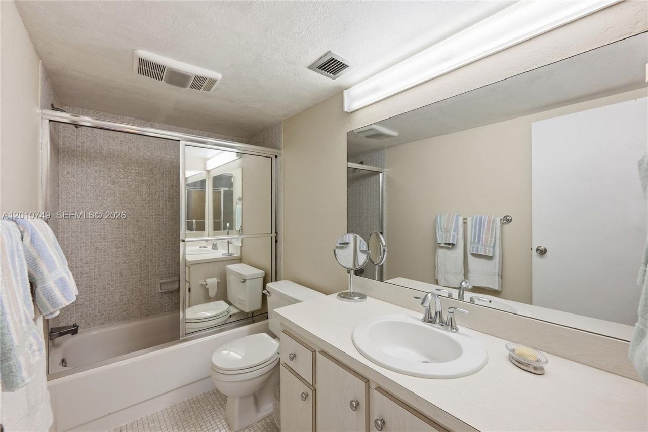 1160 N Federal Hwy, Unit 822, Fort Lauderdale, FL 33304 Photo