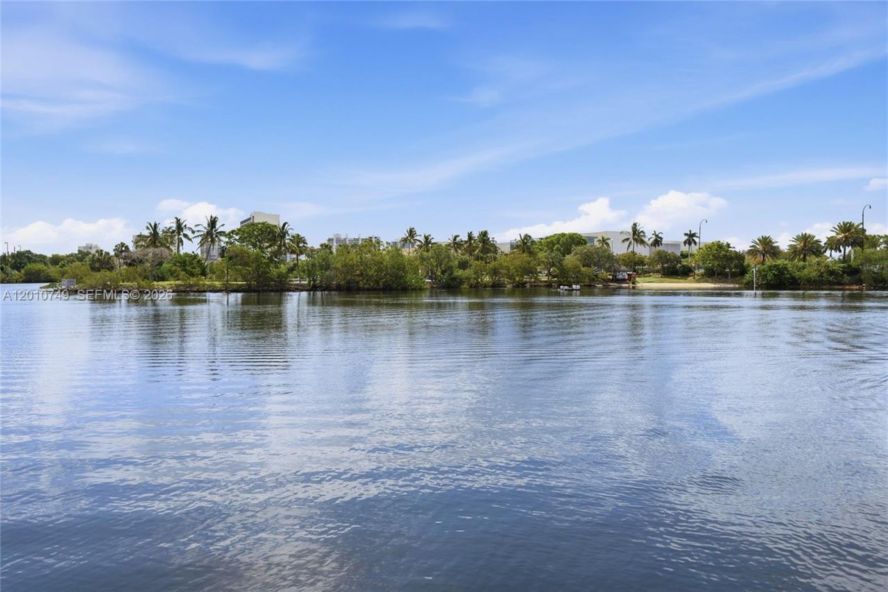 1160 N Federal Hwy, Unit 822, Fort Lauderdale, FL 33304 Photo