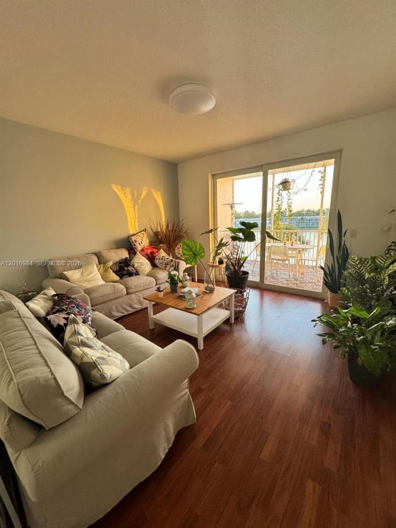 10730 NW 66th St , Unit 313, Doral, FL 33178 Photo
