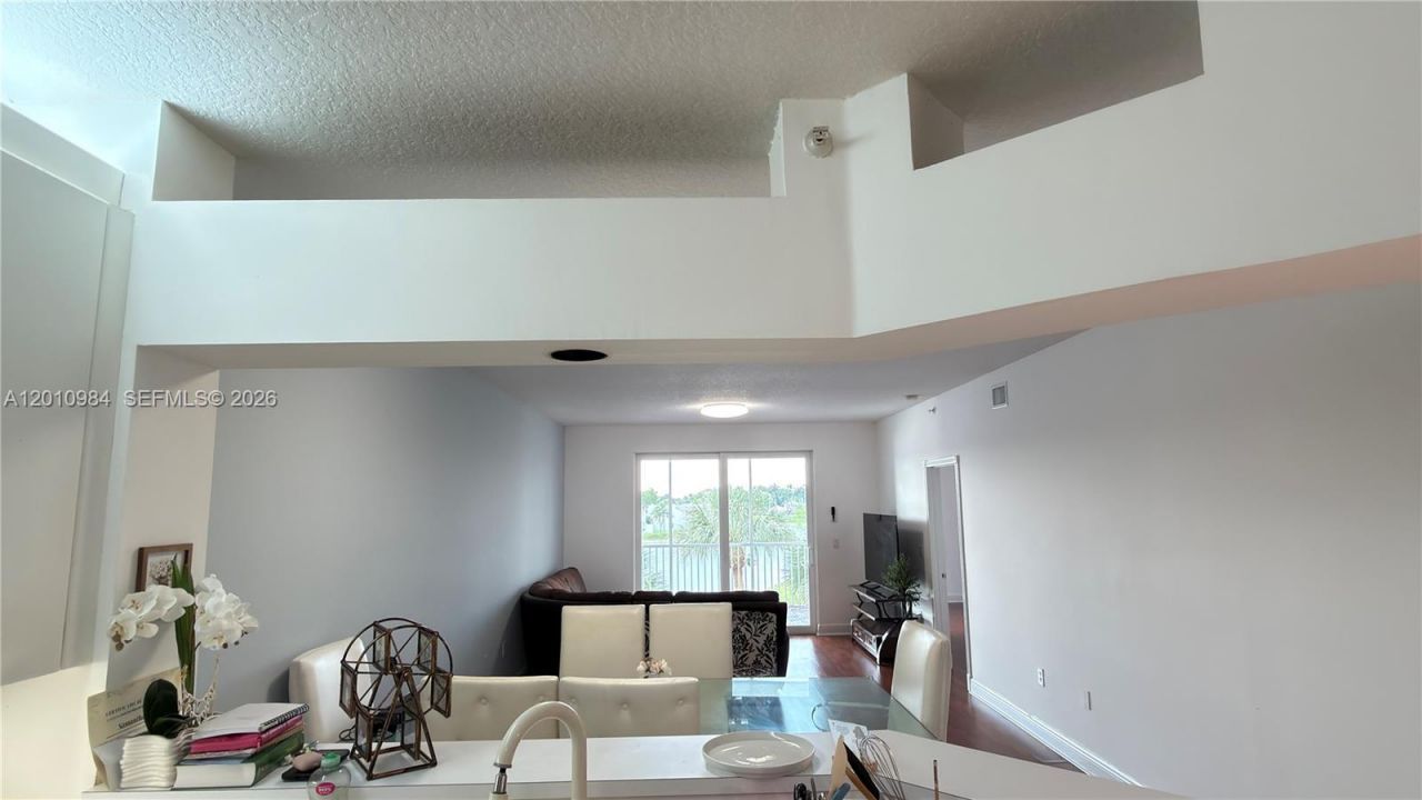 10730 NW 66th St , Unit 313, Doral, FL 33178 Photo