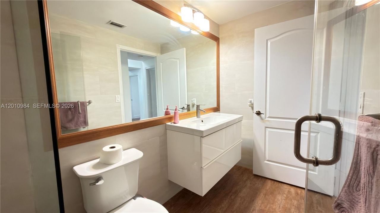 10730 NW 66th St , Unit 313, Doral, FL 33178 Photo