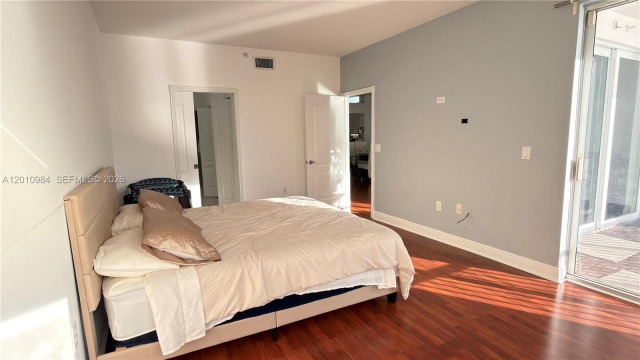 10730 NW 66th St , Unit 313, Doral, FL 33178 Photo