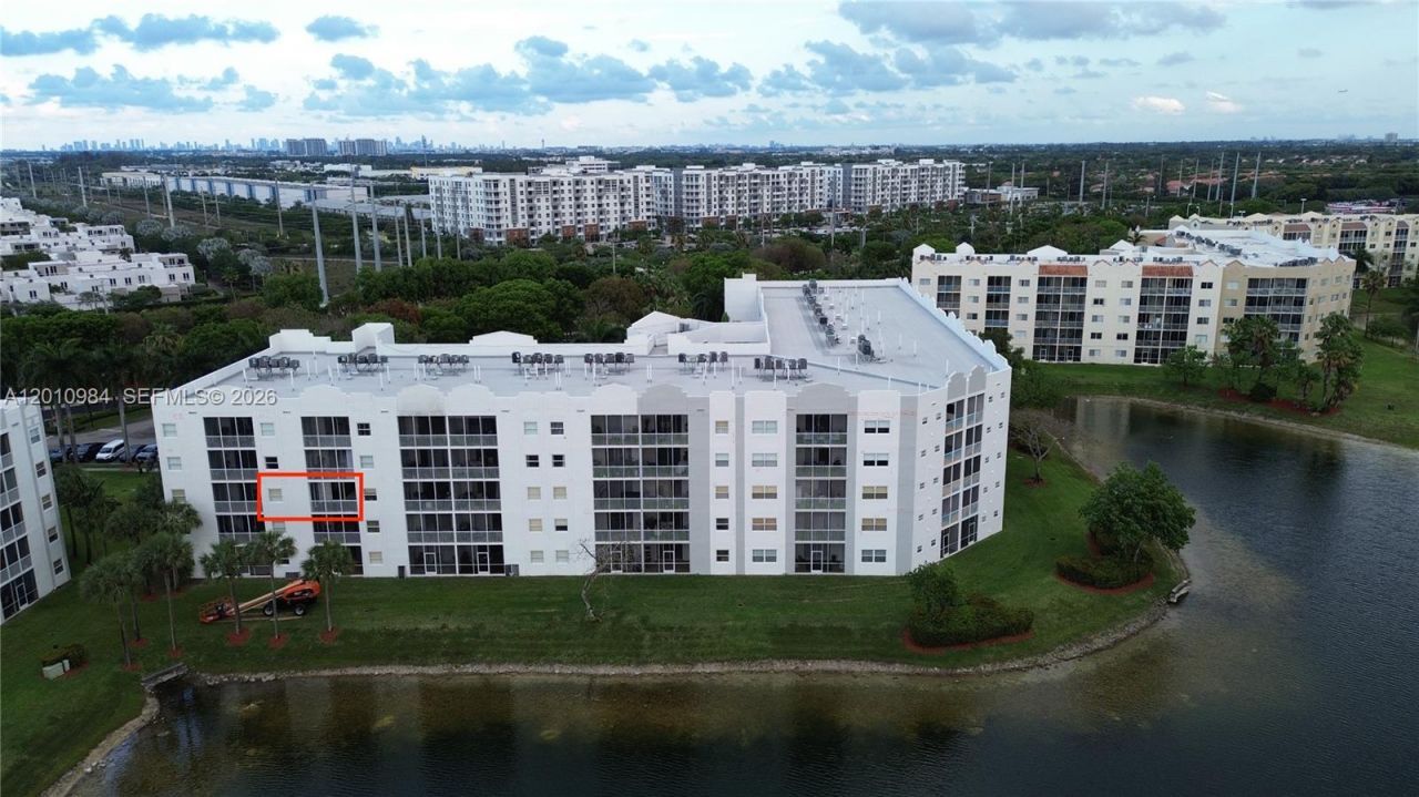 10730 NW 66th St , Unit 313, Doral, FL 33178 Photo