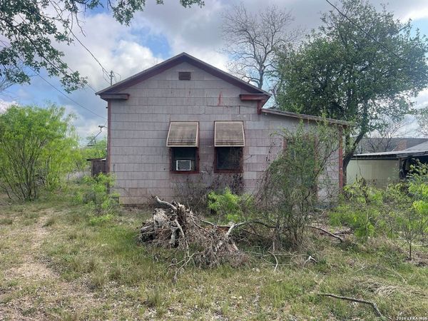 898 American Boulevard, New Braunfels, TX 78130